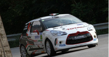 Il Romagnolo al volante della sua Citroen DS3