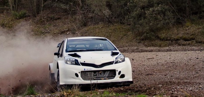 La Toyota Yaris WRC ibrida nei test Toscani