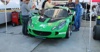 La Lotus Exige di Zaniboni al paddock