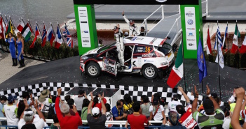 Ott Tanak con la Fiesta R5 della Dmack in Messico.