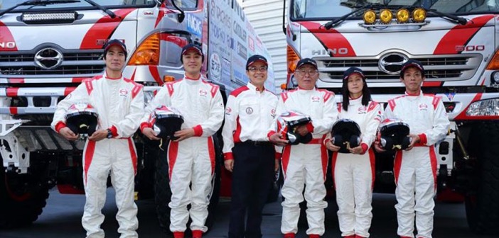 Il team Giapponese alla presentazione