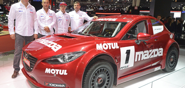 Il nuovo team Mazda a Parigi