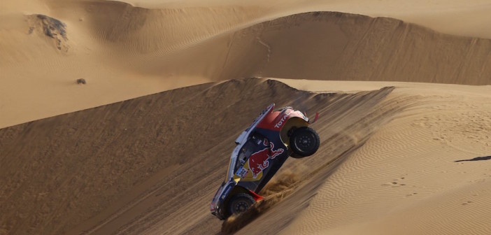 Peugeot in caduta libera, la Dakar con la 2008 DKR è stata un disastro © red bull media house