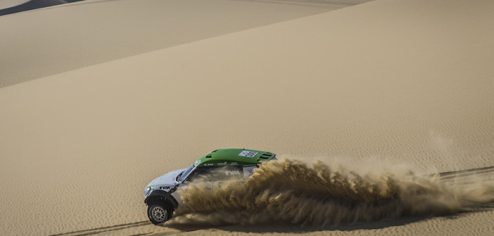 Il deserto egiziano durante l'edizione 2014 del Rally dei Faraoni