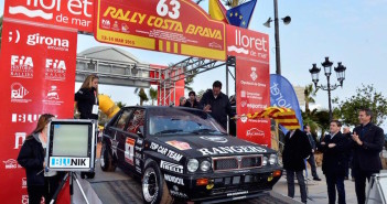 "Lucky" e Fabrizia Pons al via del Rally Costa Brava.