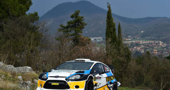 La Fiesta WRC 1.6 di Rossetti in azione