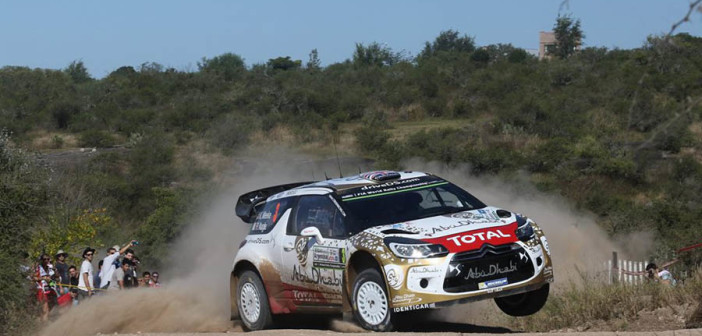 La Citroen DS3 di Kris Meeke in azione.
