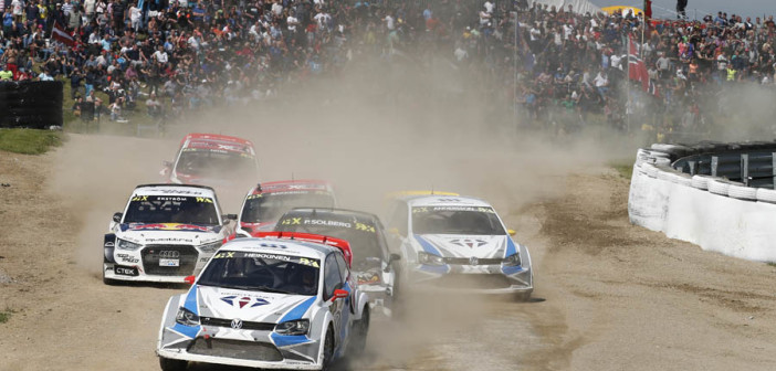 La Polo di Heikkinen che prende le redini della finale.