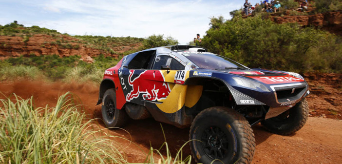 La Peugeot 2008 DKR di Loeb sempre più padrona della situazione.