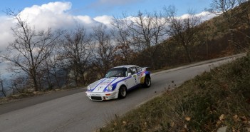 La Porsche di Guagliardo vola sulle strade Aretine.