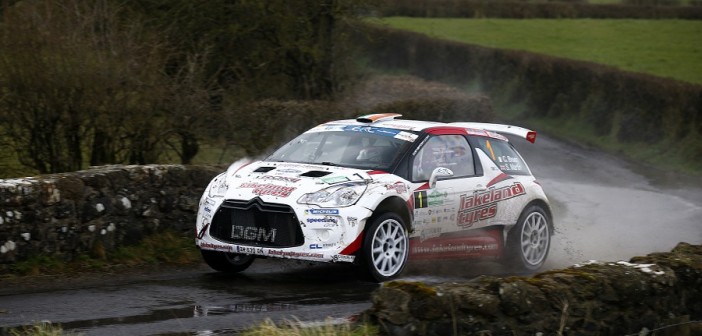 La Citroen DS3 di Breen vola sull'acqua.