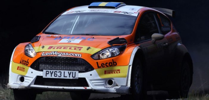 La Fiesta R5 Evo di Ahlin la sfanga sulle speciali Scozzesi.