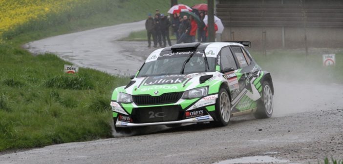 Loix domina la sua Fabia R5 anche sull'acqua.