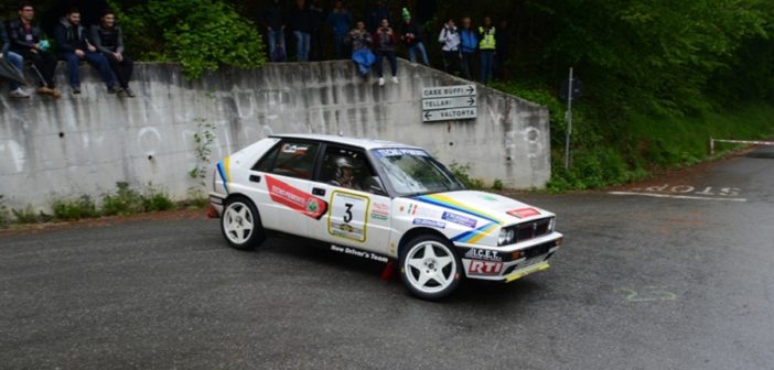 La Lancia Delta del Biellese in azione.