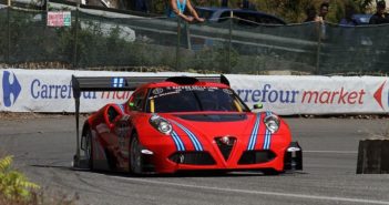 L'Alfa 4C in azione sulle rampe del Reventino