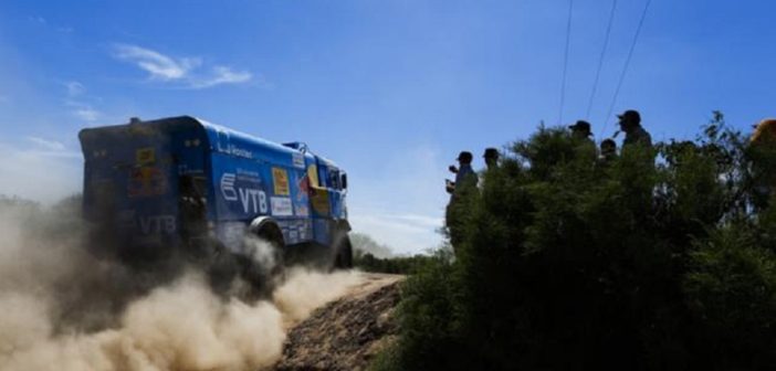 Il Kamaz scala i 5000