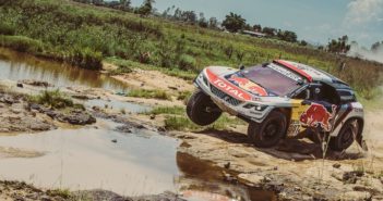Cyril Despres fa il suo ingresso trionfale in Bolivia