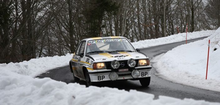 L'Opel Ascona del vincitore sulle strade del sud della Francia.