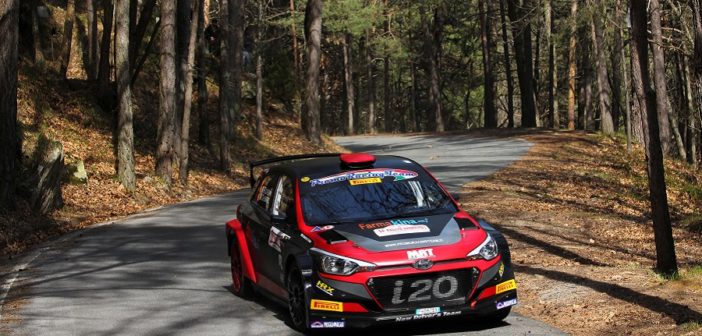 La Hyundai R5 Promo Racing con Elwis Chentre al Sanremo