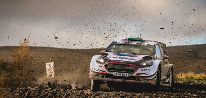 Evans trinfa volando sulle colline del Galles.