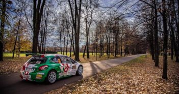 La Peugeot 208 R5 sta per imboccare il viale del tramonto.