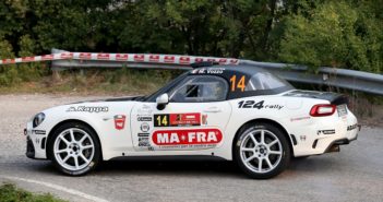 Andrea Nucita in azione al due valli con la Abarth 124 Rally