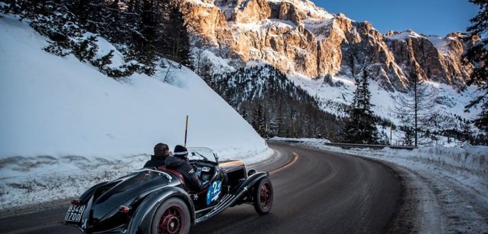 La Balilla di Riboldi sui passi Dolomitici.