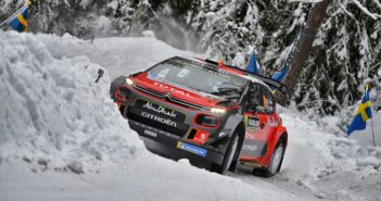 Breen taglia la bianca Svezia con la sua freccia rossa