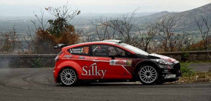 Crugnola al rally di Roma Capitale con la Fiesta HK Racing.