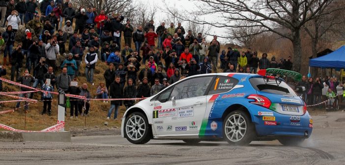 Paolo Andreucci sulle strade della Garfagnana nel 2017