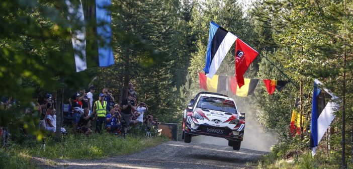 Tanak mette le ali alla sua Yaris