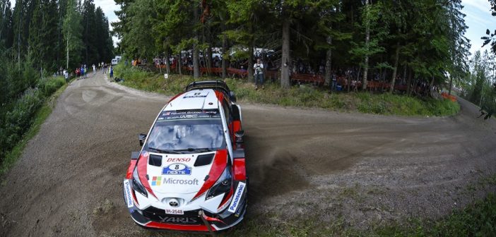 Tanak parte a tutta anche sulle strade cittadine di Jyvaskyla