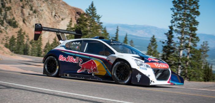 La Peugeot 208 Pikes Peak di Loeb