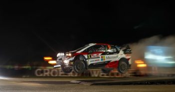 La Yaris di Lappi vola nella super stage by night