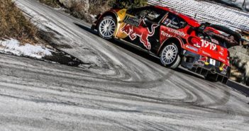 La Citroen di Ogier si aggiudica lo sprint finale di giornata.