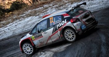 La Citroen C3 R5 di Bonato galoppa al comando del WRC2