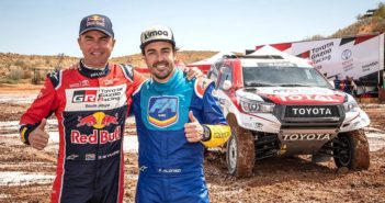 Alonso e De Villers ai test Sud Africani con la Toyota Hilux.