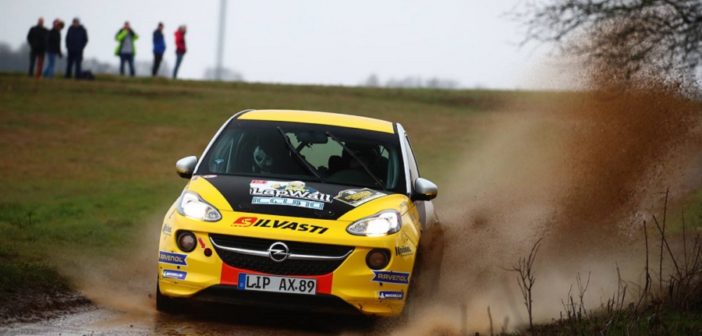 Pietarinen in azione con la sua Opel Adam