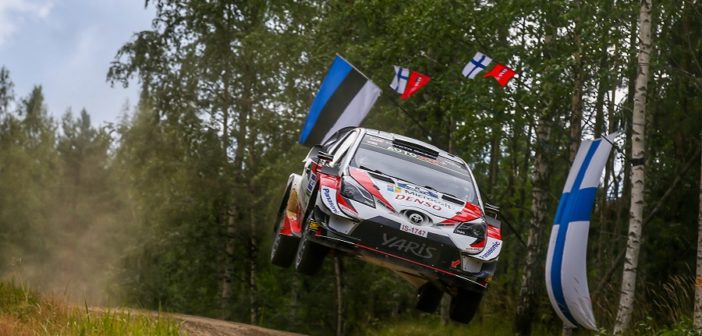 Tanak in Finlandia continua a volare.