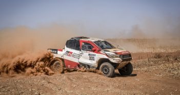 ALONSO SI PREPARA ALLA DAKAR Alonso in azione alla Lichtenburg 400