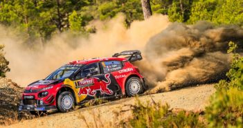 OGIER E LAPPI FANNO SALTARE IL BANCO La C3 di Ogier passa al comando.