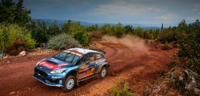 Greensmith all'esordio con la new Fiesta R5 sulle strade Turche.