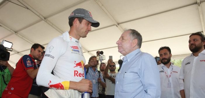 Jean Todt in visita ai teammm del WRC nel service di Marmaris.