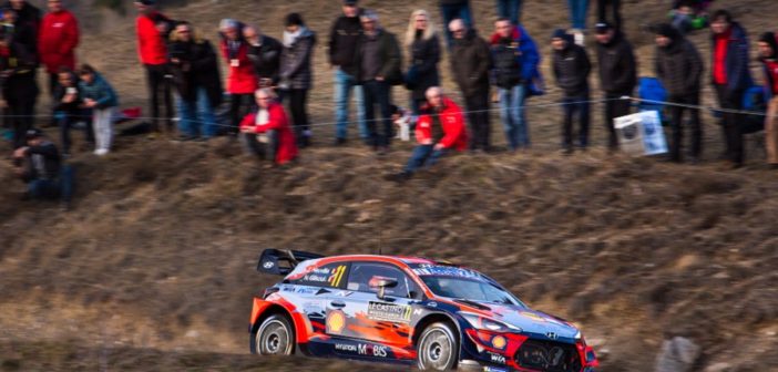 Neuville tenta di fare saltare il banco nella notte di Gap.