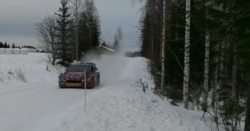 La nuova Yaris GR WRC + appena uscita dalla factory di Makinen.