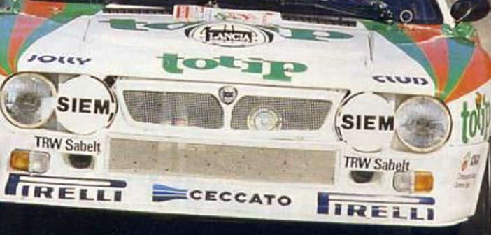 Una delle Lancia Rally 037 in livrea Jolly Club Totip che sotto la direzione ..
