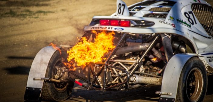 L'autocross riccende i motori.
(Foto Alessandro Piccinini)