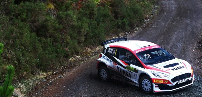 La Fiesta di Edwards vincitore del Cambrian rally primo round del campionato.