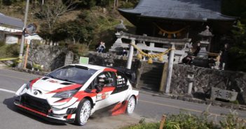 Katsuta in azione nell'edizione 0 del rally Japan