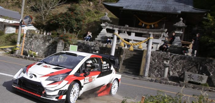 Katsuta in azione nell'edizione 0 del rally Japan